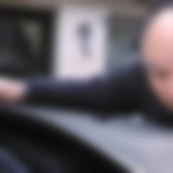 Polysexuel gros suceur à la recherche d’un jeune homme à Orléans