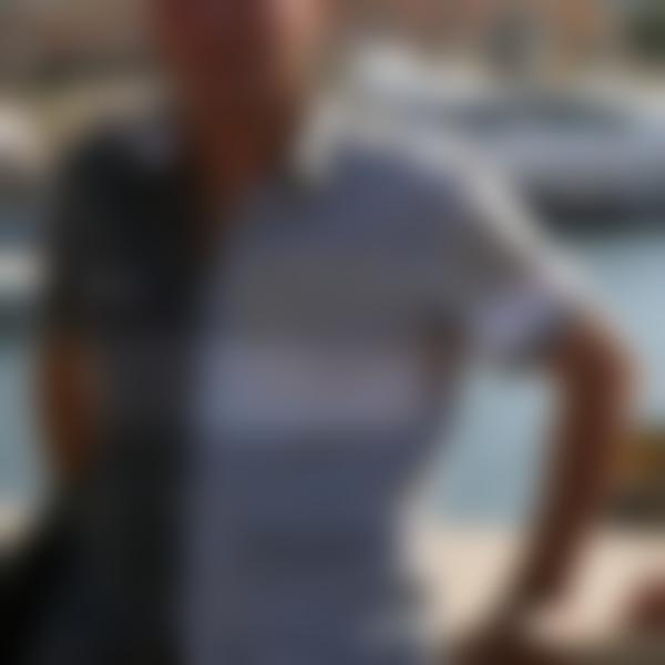 Homme soumis de 21 ans dispo pour Dominé vers Clermont Ferrand (63)