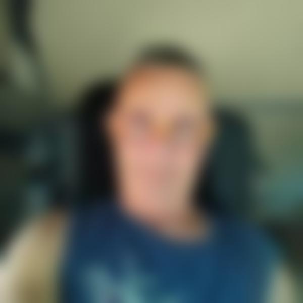 Victor, Hypersexuel de 46 ans connecté pour plan cam autour de Berne () avec homme Oméga