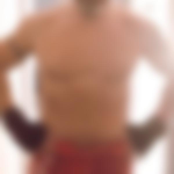 Homme Gay expérimenté de 59 ans dispo pour Gentle Lover dans la région de Ostende